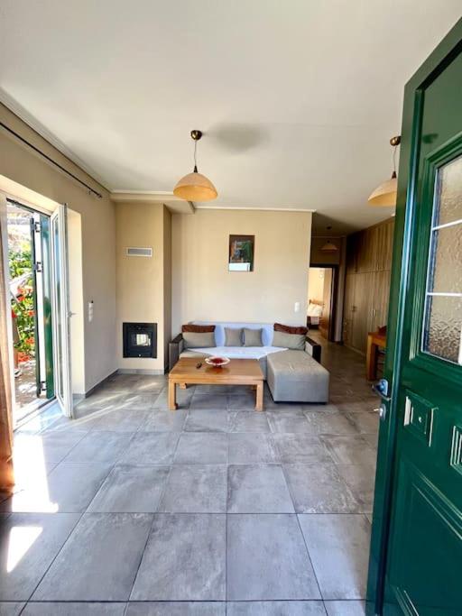Κamares Houses Mytilíni Екстериор снимка