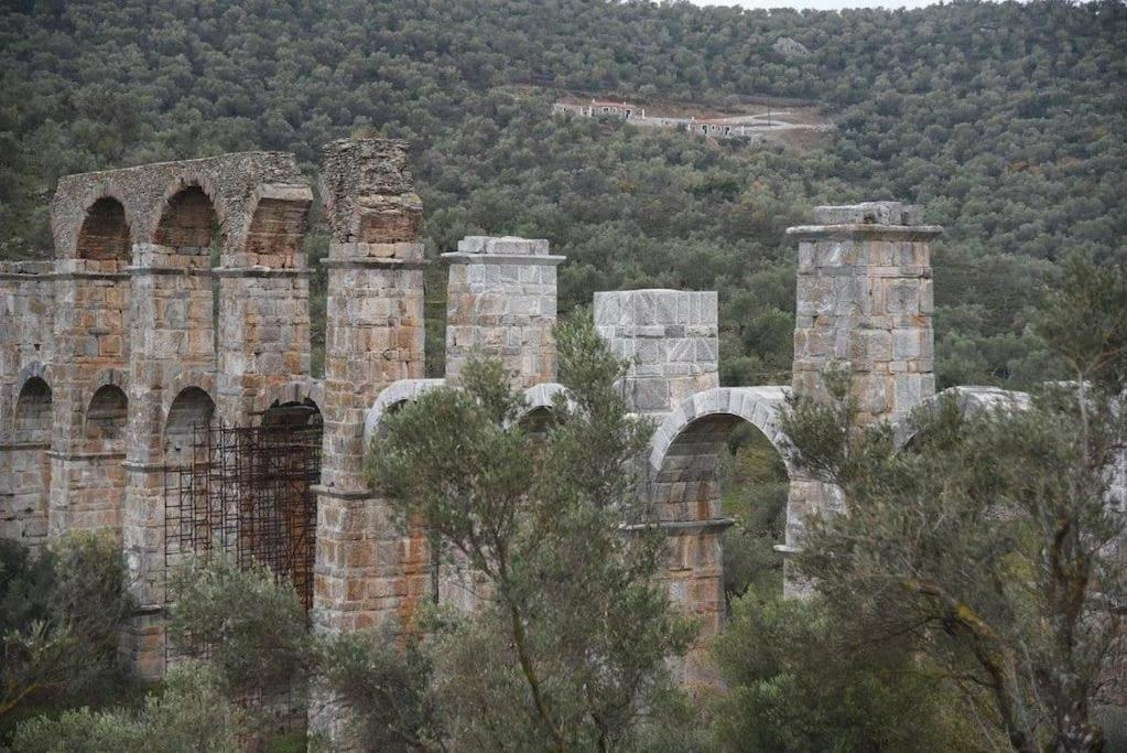 Κamares Houses Mytilíni Екстериор снимка